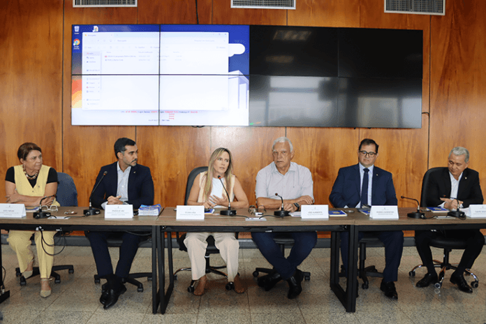Interna-PDOTBURITI-741x494-px.png