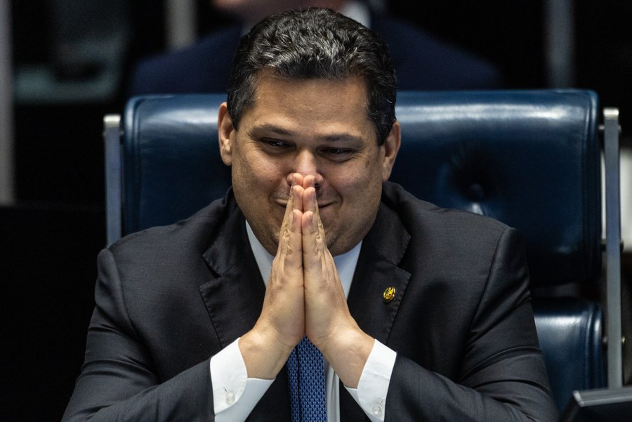 116588620-pa-brasilia-df-14-10-2026-o-presidente-do-senado-davi-alcolumbre-uniao-ap-em-votacao-em.jpg