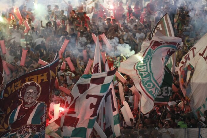 1791572053_113284137-es-rio-de-janeiro-rj-11-12-2025-copa-do-brasil-semifinal-.-vasco-x-fluminens.jpg