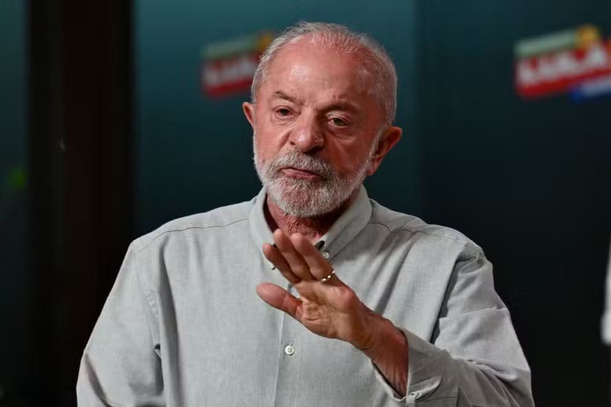 1791903014_116491425-brazils-president-and-re-election-candidate-luiz-inacio-lula-da-silva-leaves-after-making.avif.jpeg