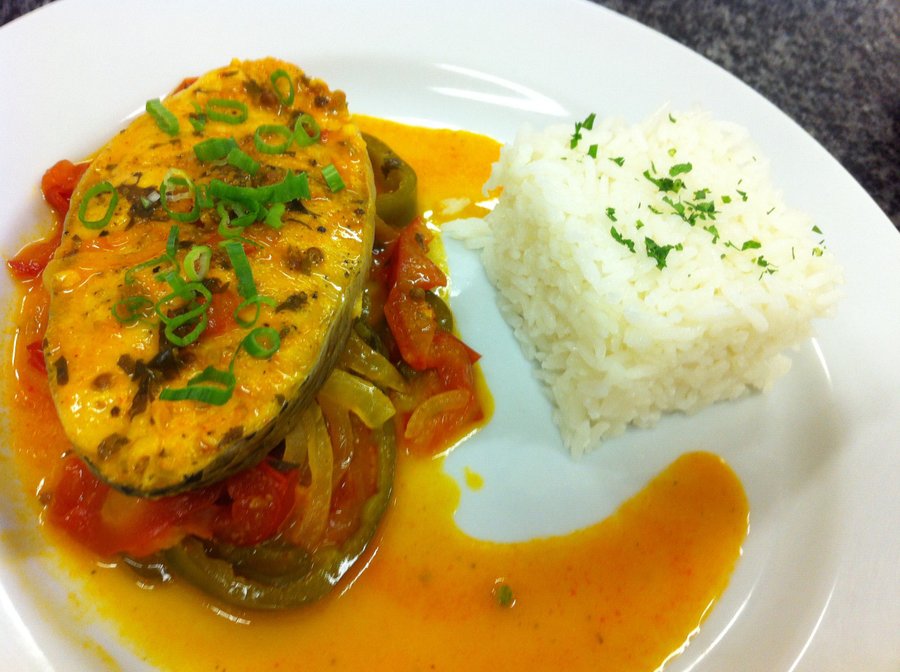 1793359564_moqueca-baiana-com-arroz-branco.jpg