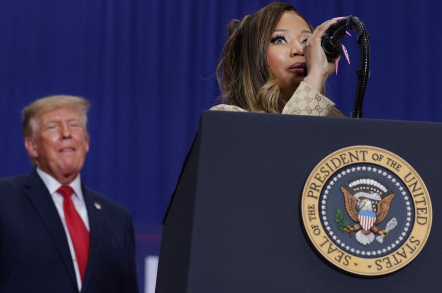 blog-trump-minaj.jpg